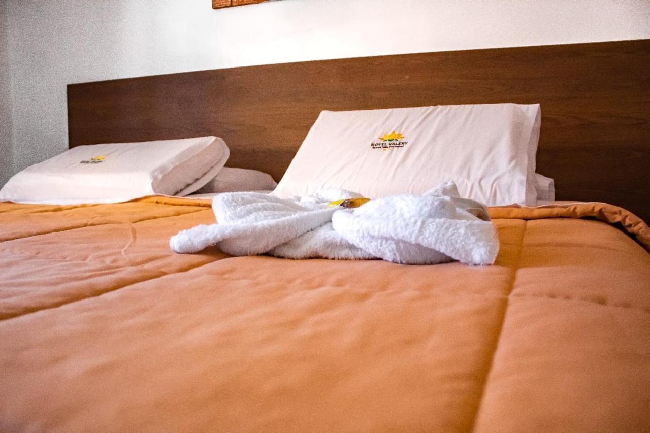 Hotel Valery II 와라스 외부 사진